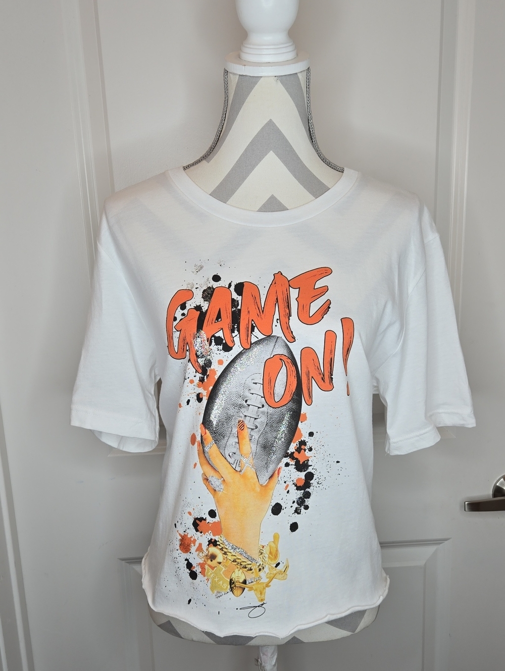 Jodi Pedri Game On UT Texas Cropped Short Sleeve T-shirt Women's Size Large NWT